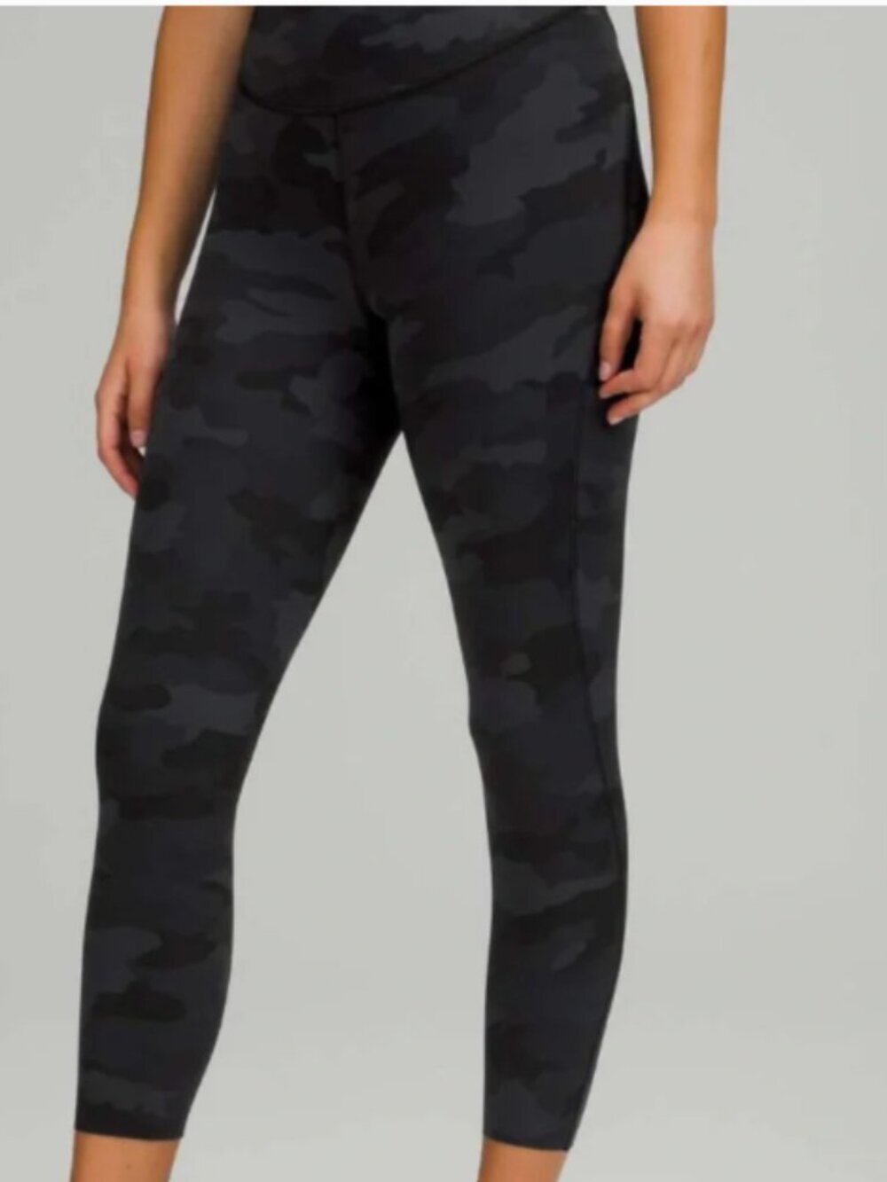 LULULEMON Base Pace High Rise Tight Leggings Black Camo Size 8